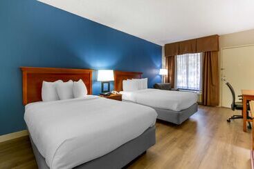 هتل Best Western Plus Cary   Nc State