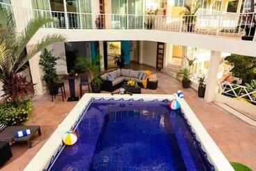Blue Chairs Resort by The Sea - Adults Only