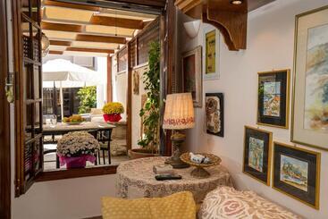 호텔 Calergi Residence Monthly Offers