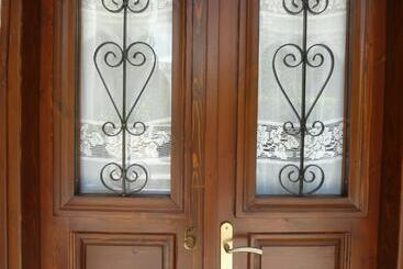 호텔 Calergi Residence Monthly Offers