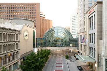 هتل Conrad Indianapolis