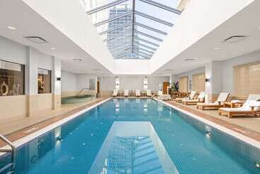 هتل Conrad Indianapolis