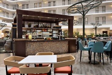 هتل Embassy Suites By Hilton Dallas Dfw Airport South