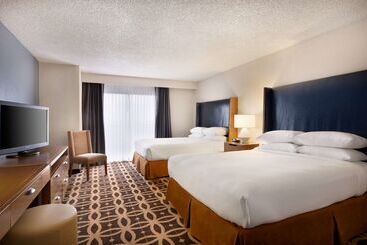 هتل Embassy Suites By Hilton Dallas Dfw Airport South