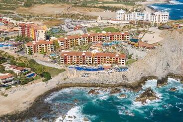 هتل Hacienda Encantada Resort & Residences