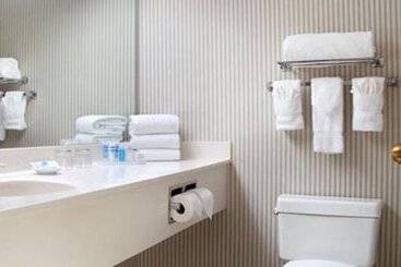 هتل Hilton Garden Inn Raleigh Durham/research Triangle Park