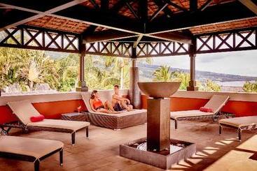 هتل Iloha Seaview