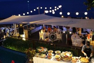 هتل Kanda Residences Pool Villas