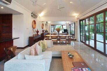 هتل Kanda Residences Pool Villas