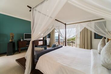 هتل Kanda Residences Pool Villas