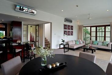 هتل Kanda Residences Pool Villas