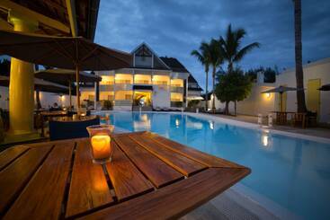 هتل Le Nautile Beachfront