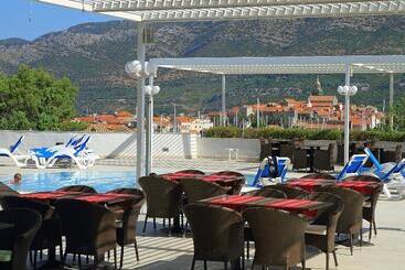 Marko Polo Hotel By Aminess