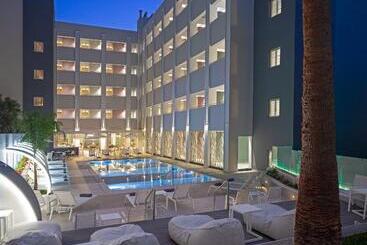 Melrose Rethymno By Mage Hotels