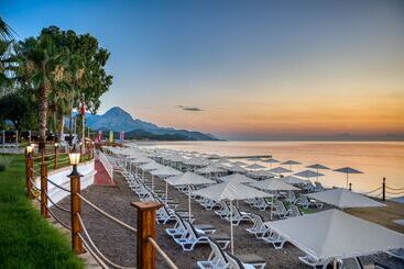 Sealife Kemer Resort Hotel   All Inclusive