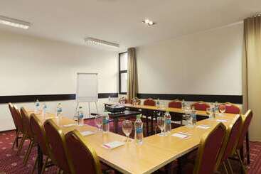 هتل Ramada Iasi City Center