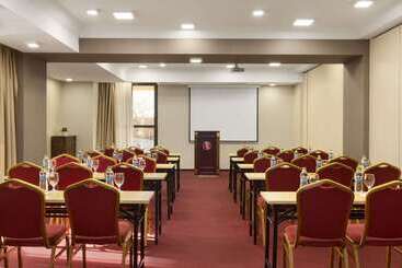 هتل Ramada Iasi City Center