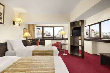 هتل Ramada Iasi City Center