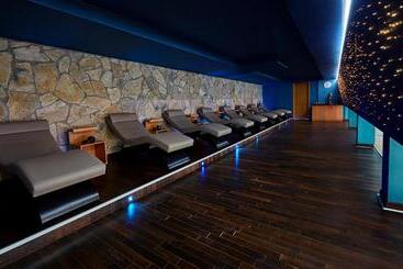 هتل Richmond Nua Wellness Spa   Adult Only