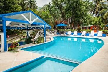هتل Sol Caribe Providencia