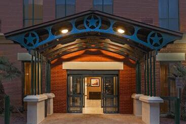 ホテル Staybridge Suites San Antonio Downtown Convention Center, An Ihg