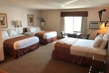 هتل Super 8 By Wyndham Rapid City