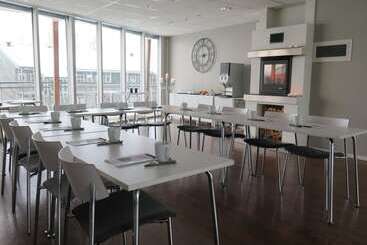 Vikingskipet Hotell