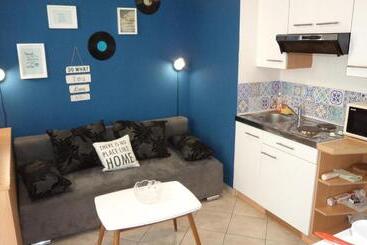 هتل Villa Elly