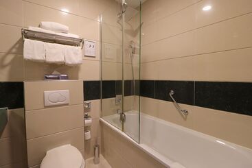 Xo Hotels Blue Square