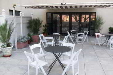 Marco Laguardia Hotel & Suites