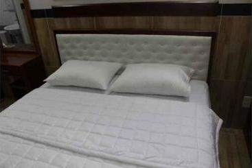 Hotel Khach San Mtt