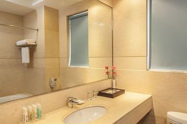 هتل Grand Madison Shanghai Jinqiao