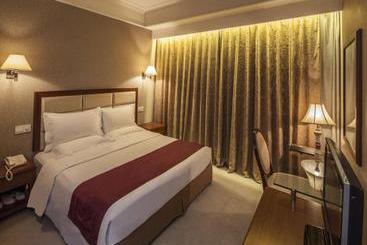 هتل Grand Madison Shanghai Jinqiao