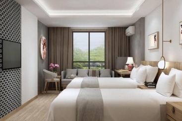 Happy Dragon City Culture Hotel In The City Center Close To Forbidden City&wangfujing Street&subway