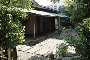 Ark Hotel Kumamotojo Mae  Route Inn Hotels