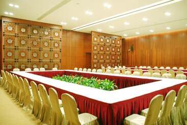 酒店 Guangzhou Baiyun International Convention Center
