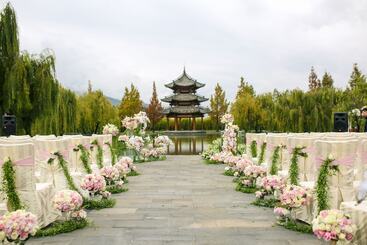 هتل Banyan Tree Lijiang