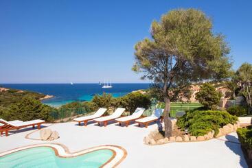 Grand Hotel In Porto Cervo