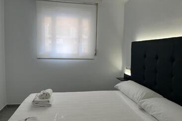 Отель H Pelayo Auto Check In Rooms