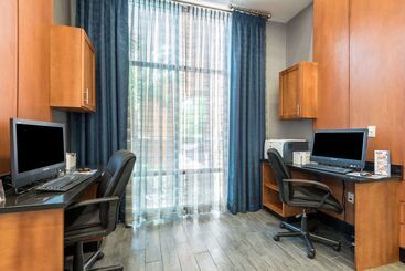 هتل Hampton Inn & Suites Orlando South Lake Buena Vista