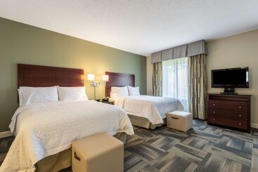 هتل Hampton Inn & Suites Orlando South Lake Buena Vista
