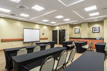 هتل Hampton Inn & Suites Orlando South Lake Buena Vista