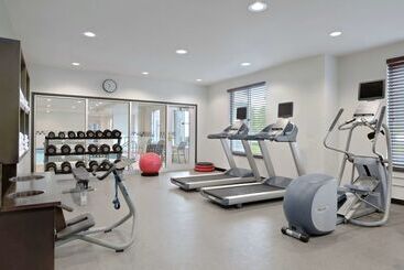 هتل Hilton Garden Inn Springfield, Ma