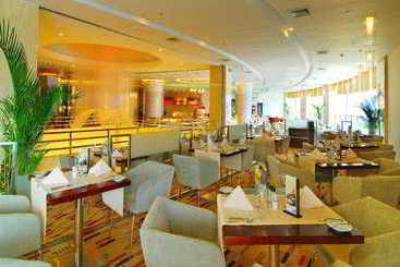 هتل Holiday Inn Downtown Hefei