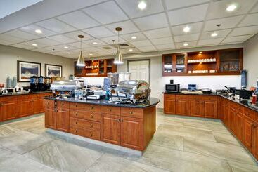 هتل Homewood Suites By Hilton Hartford South Glastonbury, Ct