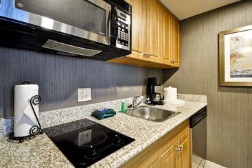 هتل Homewood Suites By Hilton Hartford South Glastonbury, Ct