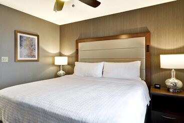 هتل Homewood Suites By Hilton Hartford South Glastonbury, Ct