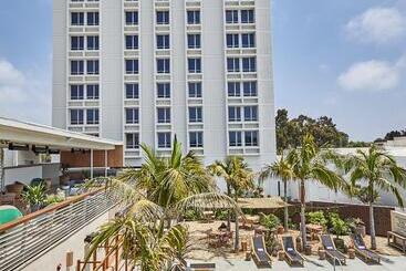 June West La, A Member Of Design Hotels