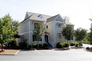 هتل King S Creek Resort By Endless Resorts