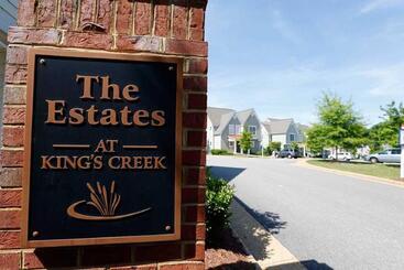 هتل King S Creek Resort By Endless Resorts
